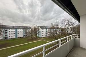 Großzügig geschnittene 3-Zimmer-Wohnung mit Balkon! – Kerschensteinerstraße 7, 51373 Küppersteg, Leverkusen – Vorschaubild 2