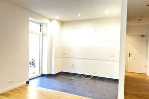 Wunderschöne 2-Raum-Wohnung mit Terrasse in ruhiger Lage und moderner Ausstattung! – Lutherstr. 5b, 39112 Sudenburg, Magdeburg – Vorschaubild 2