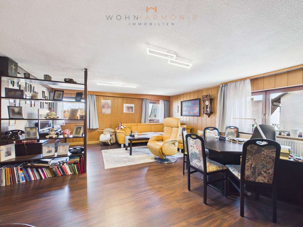 Immobilie in Pfedelbach - bezugsfreies 2-Fam.Haus mit Doppelgarage - Bild 1