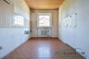 3-4 Zi.-Whg. in 4-Parteien-Haus, 104 m² WFl., Bad, Küche, Maisonette mit Galerie, Balkon, Keller – Die vollständige Adresse der Immobilie erhältst du vom Anbieter., 80935 Lerchenau-Ost, München – Vorschaubild 15