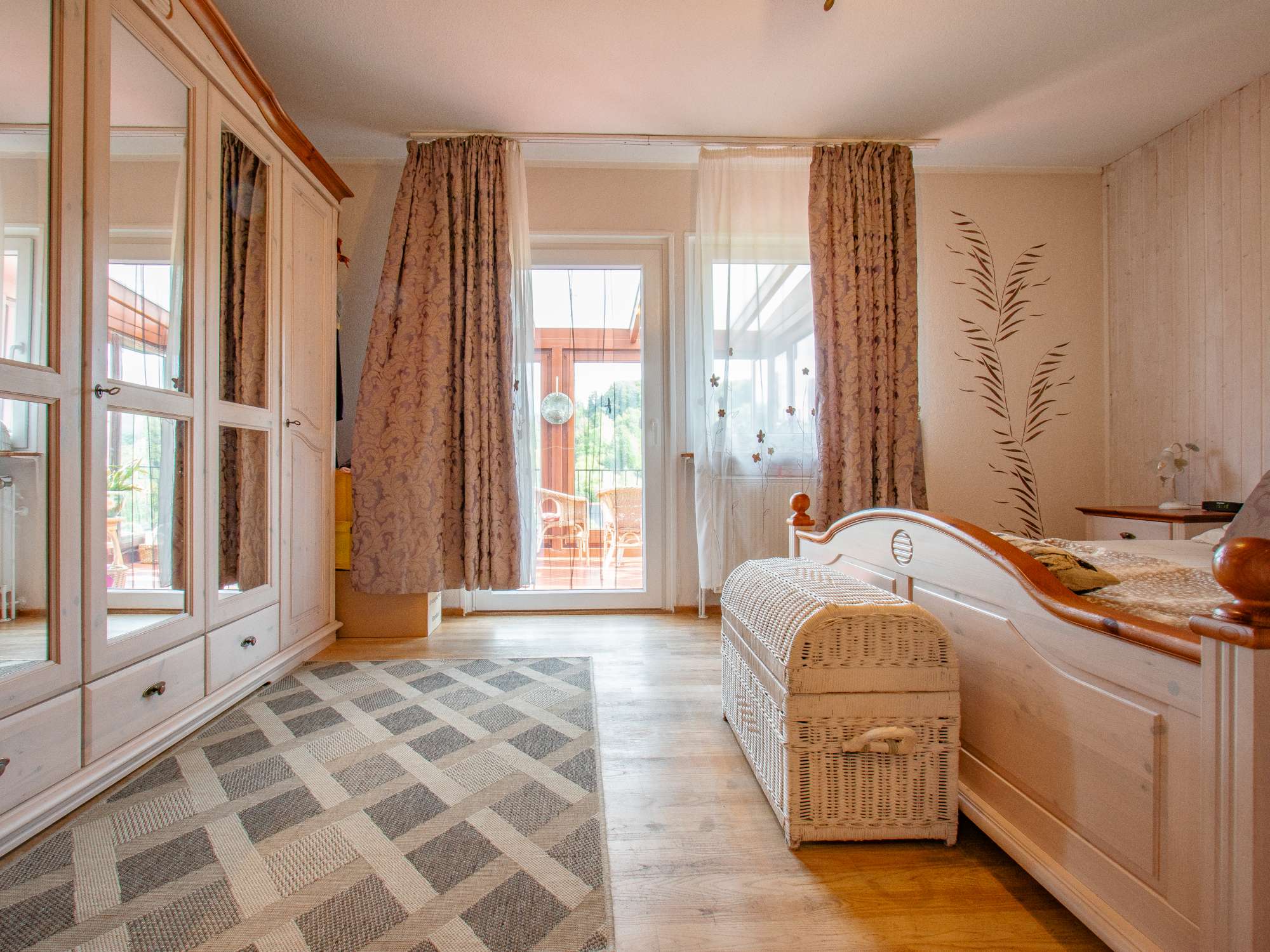 Immobilie in Detmold - Detmold-Heiligenkirchen: Idyllisches Wohnen im Grünen – charmante EG-Wohnung mit Wintergarten! - Bild 6