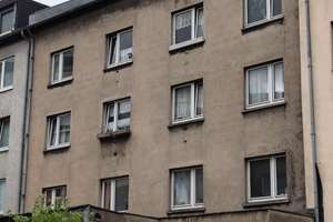 Viel Platz in Duisburg: Mehrfamilienhaus mit 17 Zimmern – Kaßlerfelder Str. 6, 47059 Kaßlerfeld, Duisburg – Vorschaubild 2