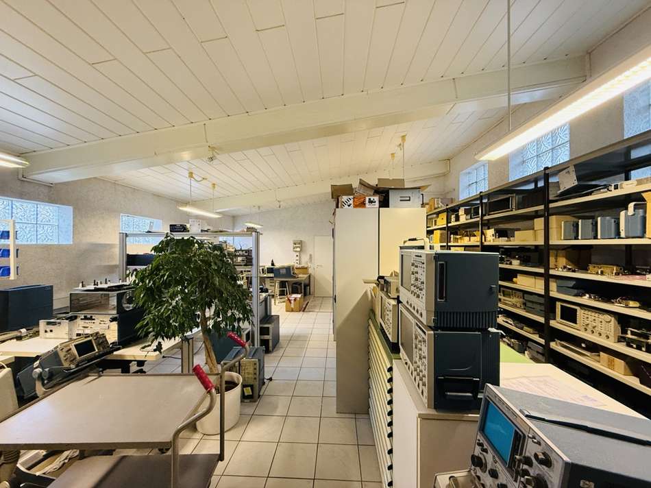 Anbau Garage, Büro