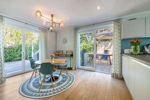 Großzügig, individuell und perfekt für Familien: Exklusive Villa mit Garten und Pool – Die vollständige Adresse der Immobilie erhältst du vom Anbieter., 81479 Solln, München – Vorschaubild 19
