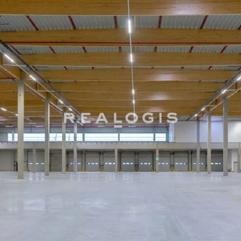 Berlin Weißensee, ca. 10.400 m² Logistik Lager zzgl. Büro