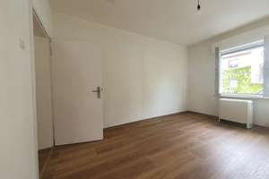 3-Raum-EG-Wohnung m. Wintergarten, Terrasse, Garten, NSP-Hzg. in ruhiger Lage, gern  an Einzelperson – Die vollständige Adresse der Immobilie erhältst du vom Anbieter., 45145 Frohnhausen, Essen – Vorschaubild 20