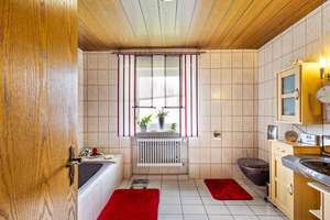 Großzügiges Einfamilienhaus mit reichlich Ausbaupotenzial & herrlichem Gartenparadies! – Die vollständige Adresse der Immobilie erhältst du vom Anbieter., 92421 Schwandorf – Vorschaubild 30