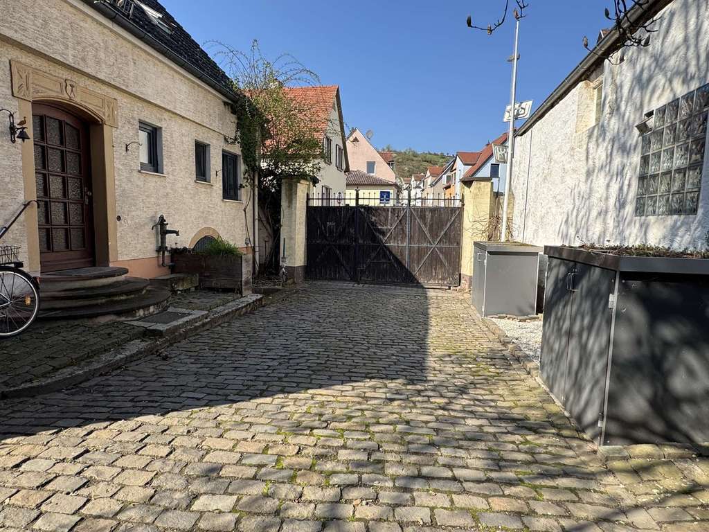 Immobilie in Nierstein - Charmantes Einfamilienhaus in ruhiger Lage von Nierstein - Bild 2