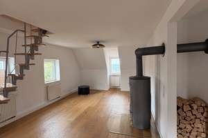 Charmante  4 Zi Whg. mit Galerie, schönem Garten und traumhaften Blick in Stuttgart Rotenberg – Württtemberg Straße 313, 70327 Rotenberg, Stuttgart – Vorschaubild 8