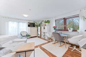 Helle 1-Zimmer-Wohnung mit Balkon & Stellplatz in ruhiger Waldrandlage – Stuttgart-Heumaden – Dreizlerstraße 64, 70619 Heumaden, Stuttgart – Vorschaubild 2