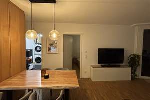 Charmante 2-Zimmer-Wohnung mit Balkon und moderner Einbauküche – Tübinger Straße 3c, 80686 Land in Sonne, München – Vorschaubild 6