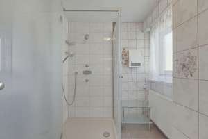 Charmantes 2-Familienhaus mit ausgebautem Dachgeschoss, Garten und Garage in ruhiger Lage – Die vollständige Adresse der Immobilie erhältst du vom Anbieter., 73249 Wernau (Neckar) – Vorschaubild 21