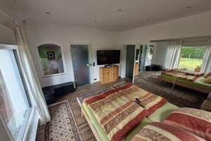 Einfamilienhaus im Bungalowstil mit Pool; Sauna & Teich in ruhiger Lage in Wassernähe – Kanalstraße 2b, 39317 Elbe-Parey – Vorschaubild 9