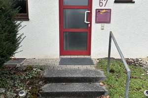 Attraktives Reihenhaus mit viel Platz und Garten in Ditzingen