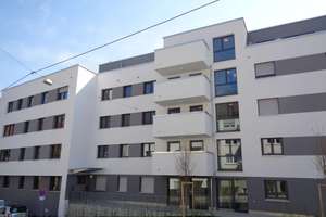 Zentrale 2 Zimmer Wohnung mit Balkon und Tiefgarage – Die vollständige Adresse der Immobilie erhältst du vom Anbieter., 70191 Mönchhalde, Stuttgart – Vorschaubild 10