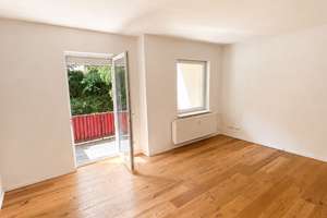 Helle 1-Zimmer-Wohnung im Hochparterre: Modernes Wohnen in Berlin-Wilmersdorf – Die vollständige Adresse der Immobilie erhältst du vom Anbieter., 10719 Wilmersdorf, Berlin – Vorschaubild 1