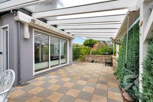 Geräumige Doppelhaushälfte in Rothenstadt mit hochwertiger Ausstattung, Garage, Garten und Terrasse – Die vollständige Adresse der Immobilie erhältst du vom Anbieter., 92637 Rothenstadt, Weiden in der Oberpfalz – Vorschaubild 7