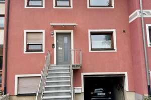 Reihenmittelhaus in ruhiger Lage von Gottenheim – Die vollständige Adresse der Immobilie erhältst du vom Anbieter., 79288 Gottenheim – Vorschaubild 2