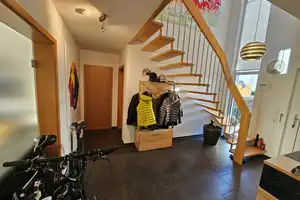 Einfamilienhaus mit gehobener Innenausstattung + mögl. Einliegerwohnung o. Büro / Praxis in Holle – Hildesheim (Kreis) – Vorschaubild 12