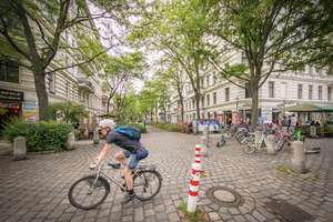 Im Gräfekiez: 2-Zimmer-Altbau im ruhigen Hinterhof – Böckhstrasse 11, 10967 Kreuzberg, Berlin – Vorschaubild 9