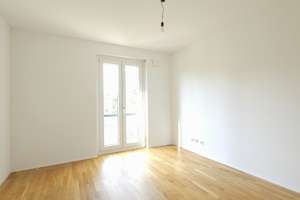 Komfort trifft Stil – sonnenverwöhnte 2,5-Zi.-Wohnung mit Einbauküche – Karlsbader Platz 8, 65197 Rheingauviertel / Hollerborn, Wiesbaden – Vorschaubild 5