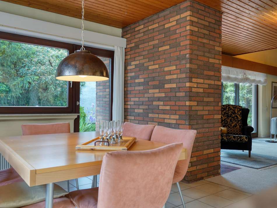 Esszimmer offen zum Wohnzimmer