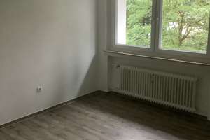 Großzügige 4-Zimmer-Wohnung mit Balkon im EG! – Naheweg 66, 33689 Sennestadt, Bielefeld – Vorschaubild 7