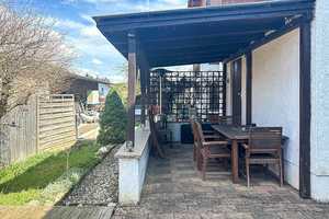 Zwei Wohnungen - ein Zuhause: Großzügige 5-Zimmer ETW mit zwei Wohneinheiten – Rosenheim (Kreis) – Vorschaubild 4