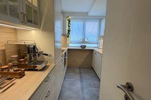 Zuhause mit vier Zimmern und Balkon in der Augsburger Innenstadt – Die vollständige Adresse der Immobilie erhältst du vom Anbieter., 86150 Lechviertel, östl. Ulrichsviertel, Augsburg – Vorschaubild 6
