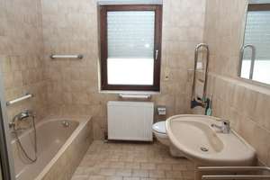 Entspannen auf Riesenbalkon: 4-Zimmer-Wohnung in Kassel-Kirchditmold. Provisionsfrei - ohne Makler – Die vollständige Adresse der Immobilie erhältst du vom Anbieter., 34130 Kirchditmold, Kassel – Vorschaubild 27