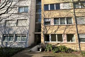 Zentrale Eigentumswohnung in Wiesdorf mit Garten und Tiefgaragenstellplatz