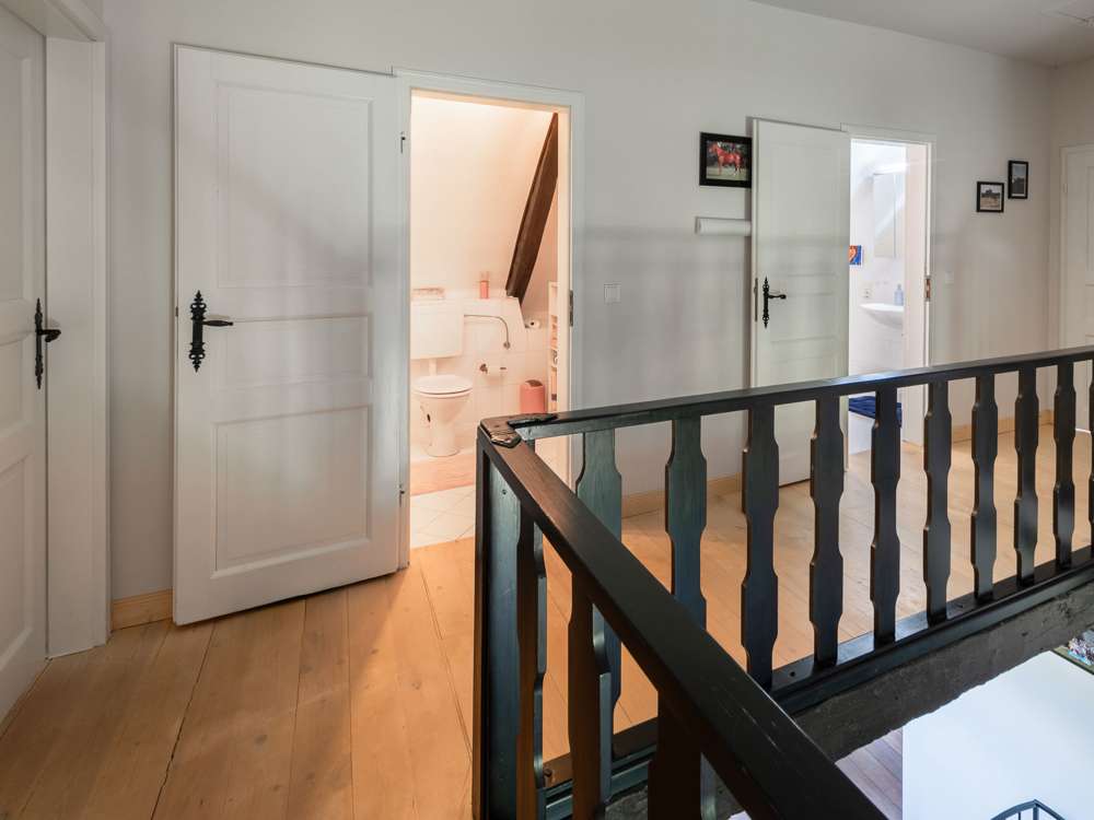 Immobilie in Stapel - Seltene Gelegenheit: Reetdachhaus plus Bungalow inmitten einer beliebten Ferienregion. - Bild 19