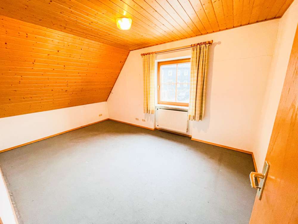 Immobilie in Rödental - Gepflegtes Zweifamilienhaus in Rödental zu verkaufen! - Bild 5