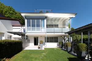 Ein Zuhause mit Charakter, Stil und Atmosphäre – in beliebter Lage von Lindau-Hoyren – Lindau (Bodensee) (Kreis) – Vorschaubild 1