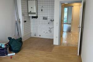 Schöne kleine 2 ZB Wohnung südl. Cityring