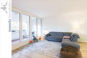 Bielefeld-Hoberge - Top-Lage am Wald: 3 Zimmer-Wohnung mit drei Balkonen und Loggia – 33619 Dornberg, Bielefeld – Vorschaubild 10