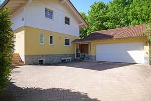 Wohnen. Wellness. Werkstatt. — Dieses Haus kann alles. – Die vollständige Adresse der Immobilie erhältst du vom Anbieter., 55286 Wörrstadt – Vorschaubild 2