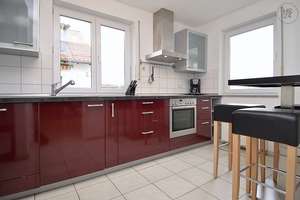 Hochwertig möblierte 4-Zimmer Wohnung mit Duplex Garage in Wiesbaden – Die vollständige Adresse der Immobilie erhältst du vom Anbieter., 65189 Südost, Wiesbaden – Vorschaubild 3