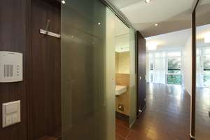Großes Apartment, Möbiliert, im Zentrum Münchens ab 01.11.26 zu vermieten – 80336 Ludwigsvorstadt-Kliniken, München – Vorschaubild 11