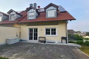 Schöne 5-Zimmer-Doppelhaushälfte mit EBK in Pfaffenhofen an der Ilm – Pfaffenhofen an der Ilm (Kreis) – Vorschaubild 3