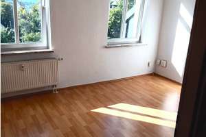 Perfekt für Studenten: 2-Zimmer-Wohnung mit EBK im Lutherviertel! – Senefelderstraße 7, 9126 Lutherviertel, Chemnitz – Vorschaubild 2