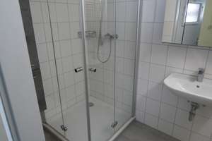 Großzügige DHH (renovierungsbedürftig) mit Hof, Garage, Scheune, Schuppen und Garten! – Die vollständige Adresse der Immobilie erhältst du vom Anbieter., 76351 Linkenheim-Hochstetten – Vorschaubild 8