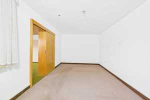 Zweifamilienhaus mit flexibler Raumaufteilung – ideal für Mehrgenerationenwohnen oder Kapitalanleger – Müddersheimer Str. 20, 53919 Euskirchen (Kreis) – Vorschaubild 35