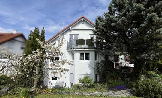 Familientraum in Metzingen: EFH + ELW, PV-Anlage & Sauna – 214 m² Wohnfläche