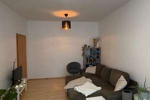 2-Zimmer-Wohnung zur Zwischenmiete von September bis Ende Dezember in der Regensburger Innenstadt – Die vollständige Adresse der Immobilie erhältst du vom Anbieter., 93047 Innenstadt, Regensburg – Vorschaubild 2