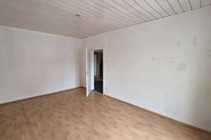 Helle 3-Zimmer-Wohnung mit Loggia und Wohnküche im beliebten Karlsruhe-Weiherfeld – Feldberstraße 2, 76199 Weiherfeld-Dammerstock, Karlsruhe – Vorschaubild 8