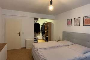 FRANKFURT CITY ! DIREKT AM RÖMER ! 2- Zimmer I Küchenzeile I Renoviert I Parkett I Aufzug – 60311 Altstadt, Frankfurt am Main – Vorschaubild 6