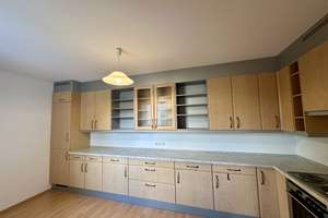 Große 2-Zimmer-Wohnung mit Balkon und Stellplatz nahe dem Stadtzentrum von Bad Neustadt – Goethestraße 15g, 97616 Bad Neustadt an der Saale – Vorschaubild 11