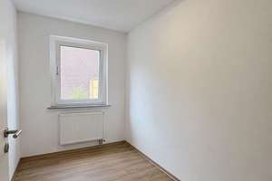 Mehrgenerationenwohnen oder Kapitalanlage – Zweifamilienhaus in Sennestadt – 33699 Brackwede, Bielefeld – Vorschaubild 10