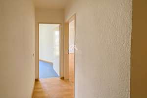 RUHIGE ALTBAUWOHNUNG IM BELIEBTEN SIMON-DACH-KIEZ | IM GARTENHAUS 4.OG OHNE AUFZUG |PROVISIONSFREI | – Libauer Str. 6, 10245 Friedrichshain, Berlin – Vorschaubild 8